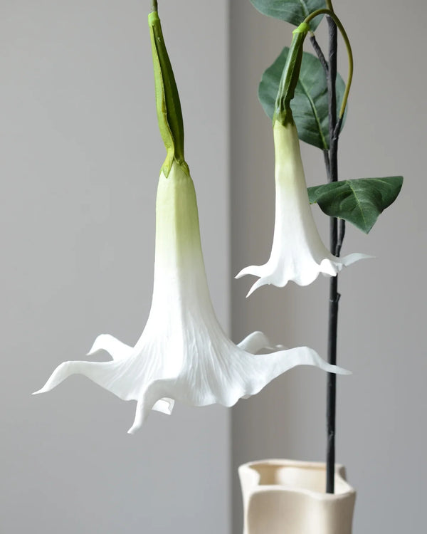 Kunstig hvid datura fra Bloomgaard