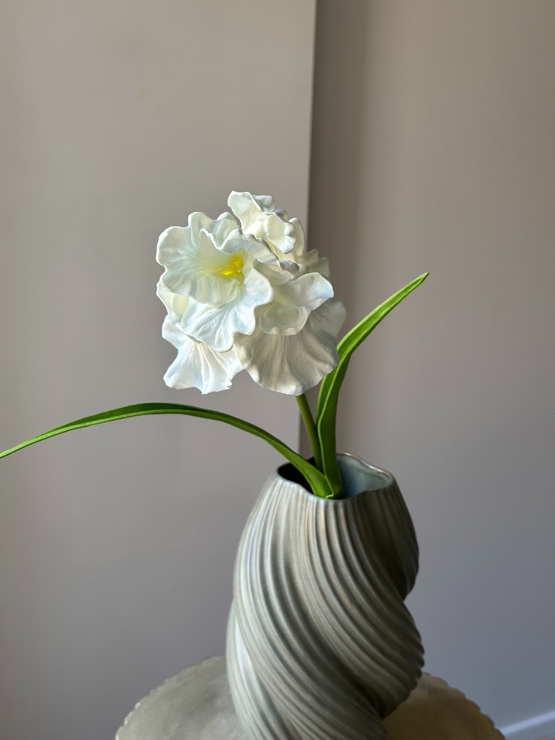 Kunstig hvid iris stilk fra Bloomgaard