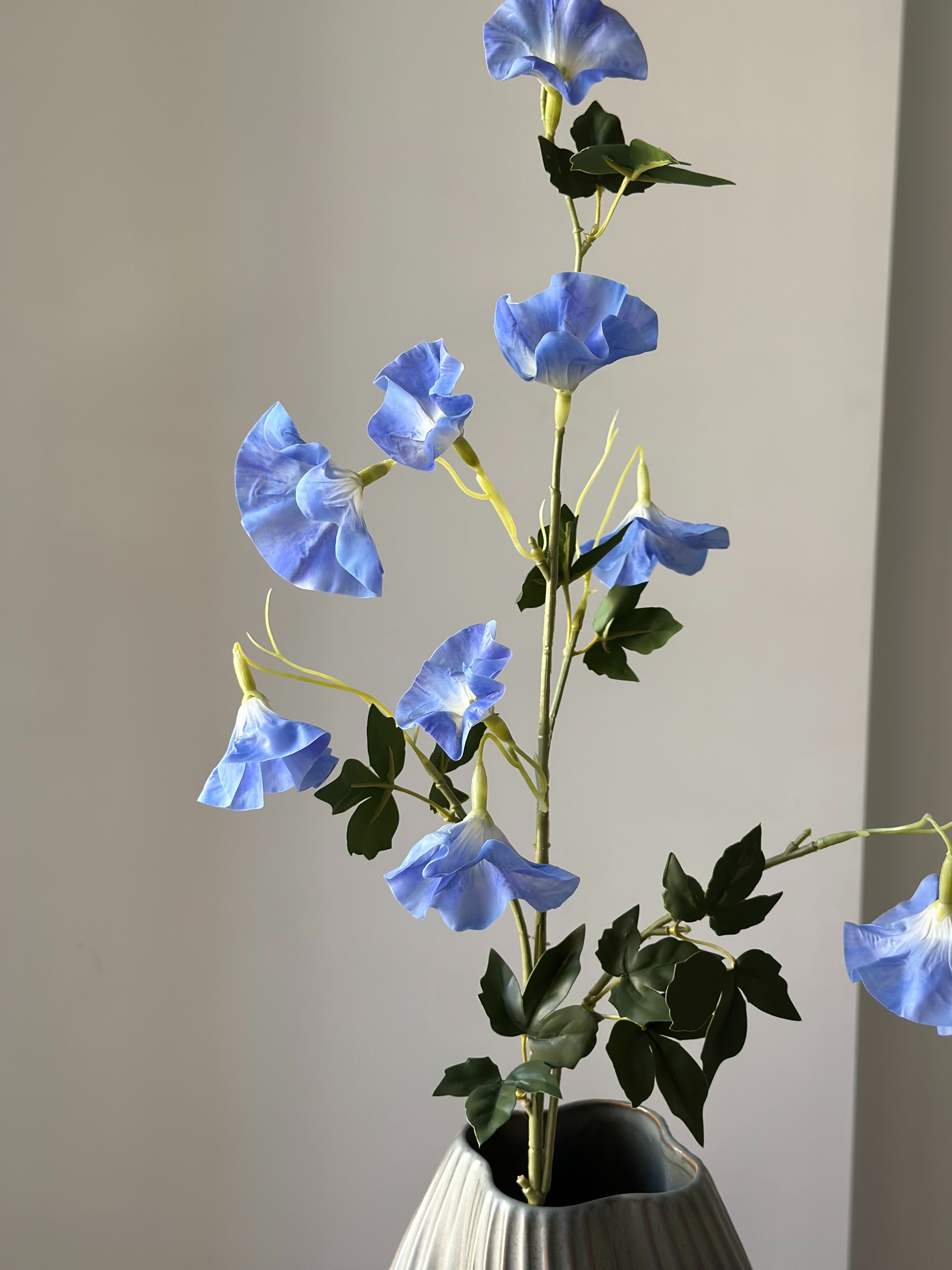 Kunstig blå petunia stilk fra Bloomgaard