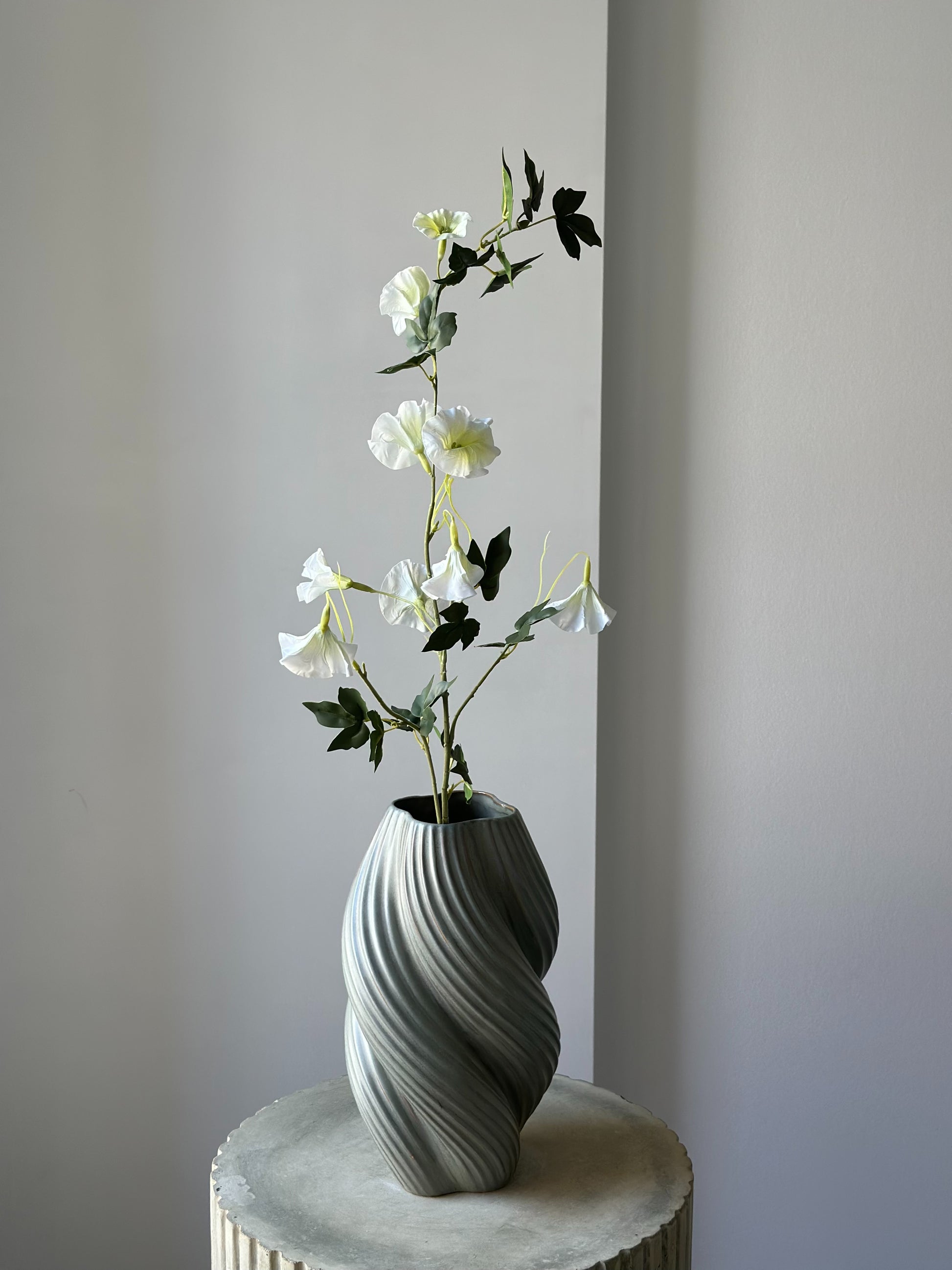 Kunstig hvid petunia stilk fra Bloomgaard
