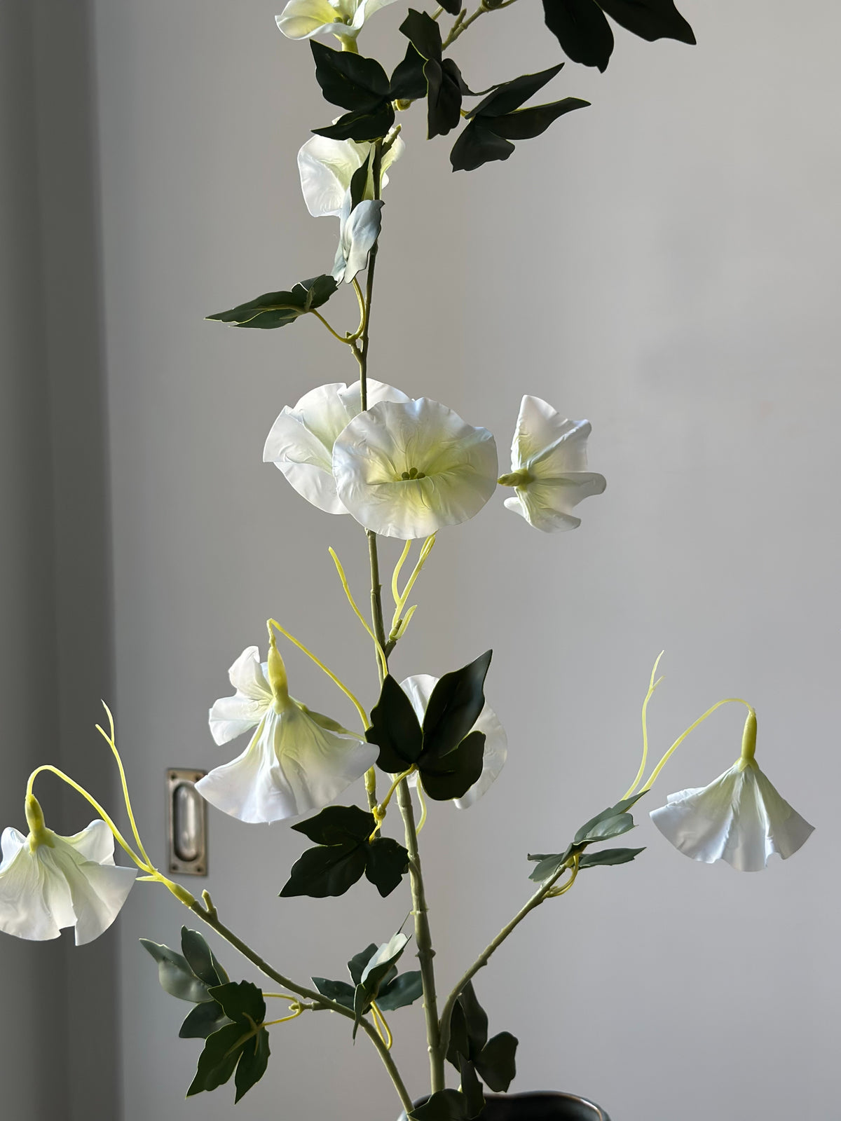 Kunstig hvid petunia stilk fra Bloomgaard