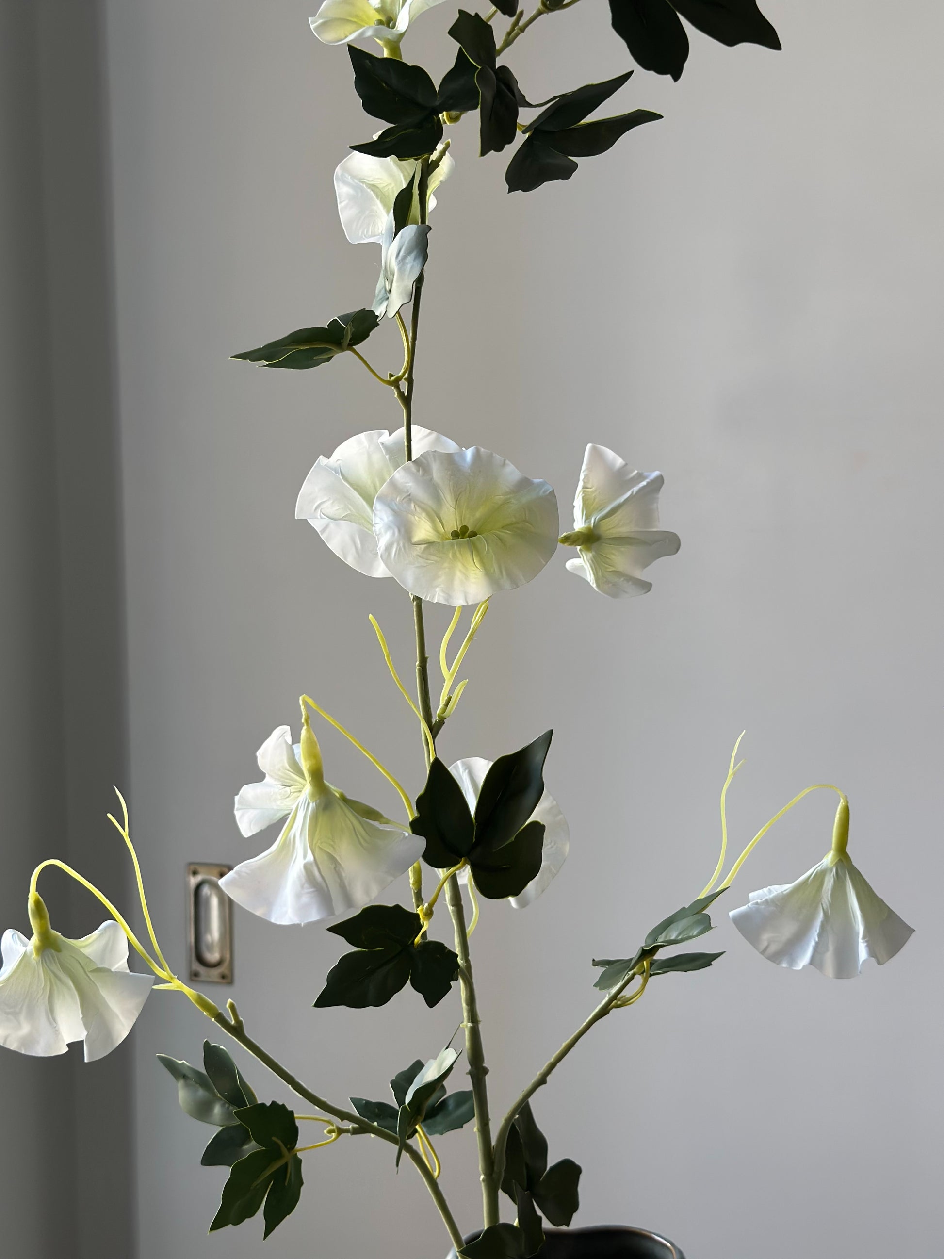 Kunstig hvid petunia stilk fra Bloomgaard