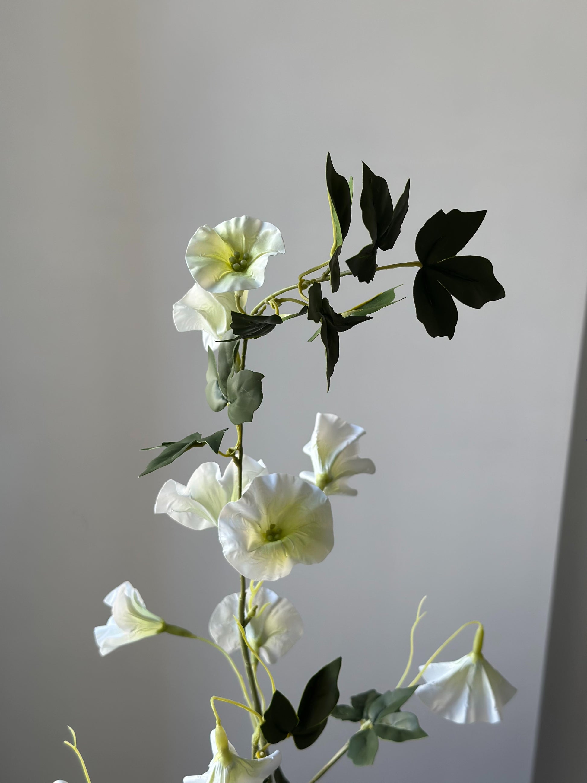 Kunstig hvid petunia stilk fra Bloomgaard