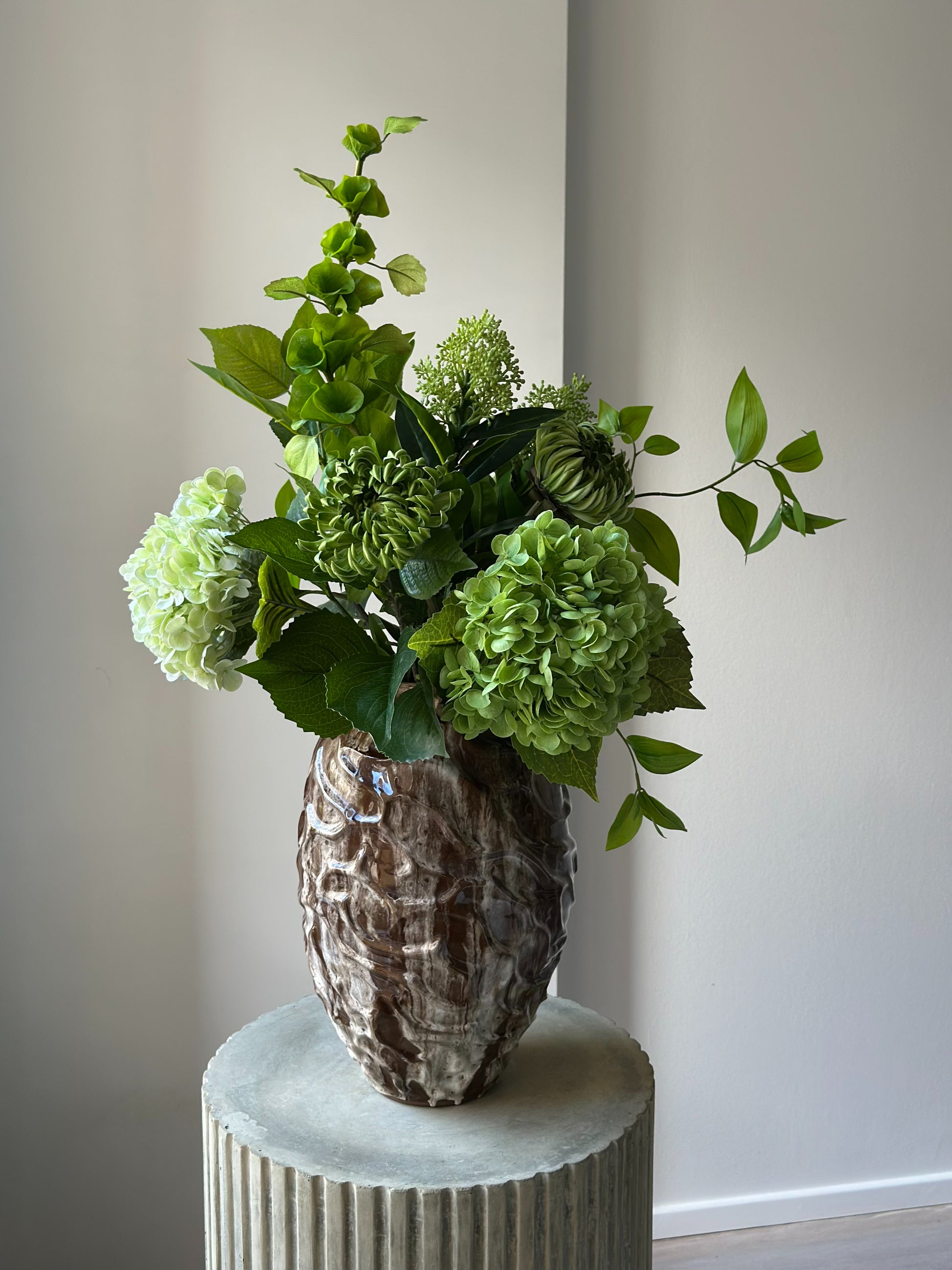 Kunstig blomsterbuket Green Orangery i grøn fra Bloomgaard